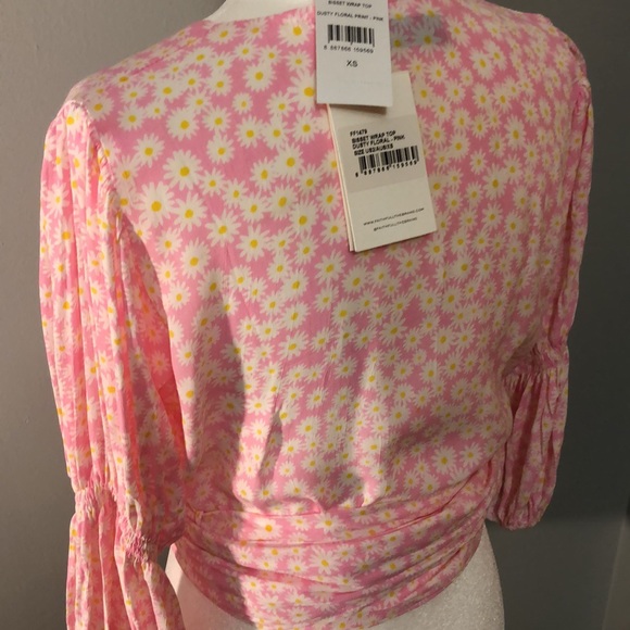 🌼 Faithfull The Brand 🌼 NWT Bisset Top in Dusty Floral Print XS Barbie Pink 🎀 - Picture 8 of 12